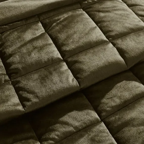Quilted Bedspread - Green, Matt Velvet