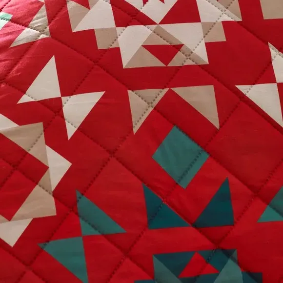 Quilted Bedspread Patchwork Design - Red