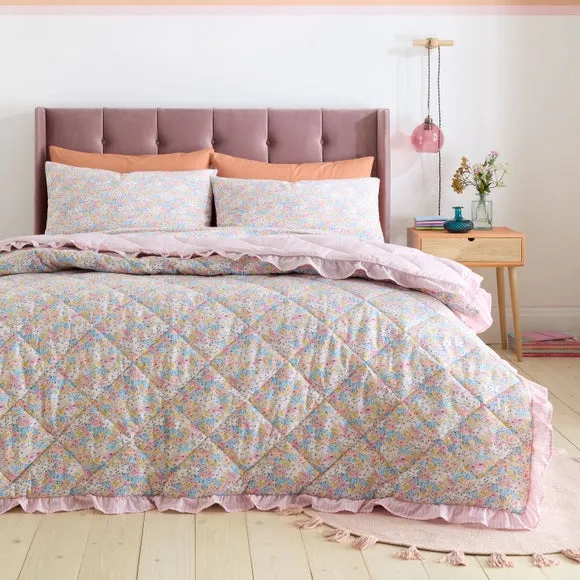 Reversible Bedspread with Frilled Edge - Pink image