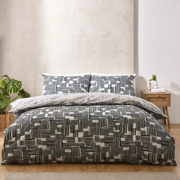 Reversible Duvet Cover Set - Black, Polycotton