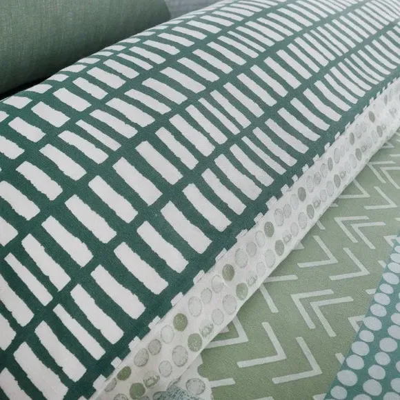 Reversible Duvet Cover Set - Green, Polycotton