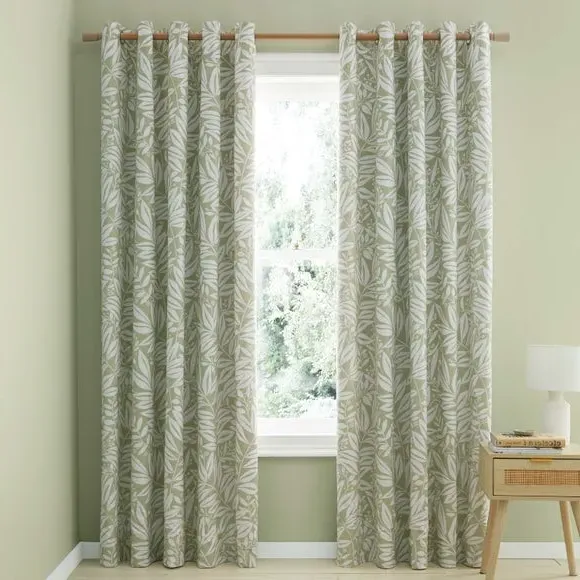 Reversible Eyelet Curtains - Green, Polycotton