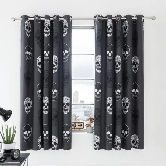 Reversible Eyelet Curtains - Grey, Skull Print