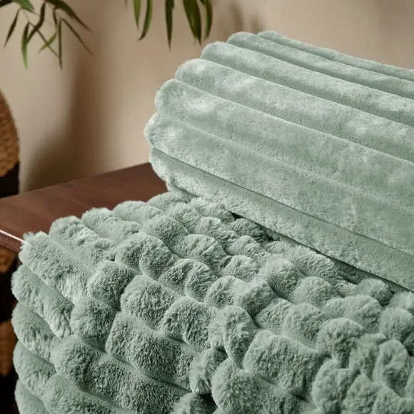 Ribbed Throw Blanket - Green, Velvet