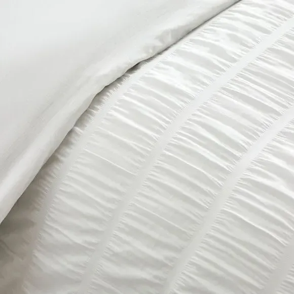 Seersucker Frill Duvet Cover Set - White, Cotton