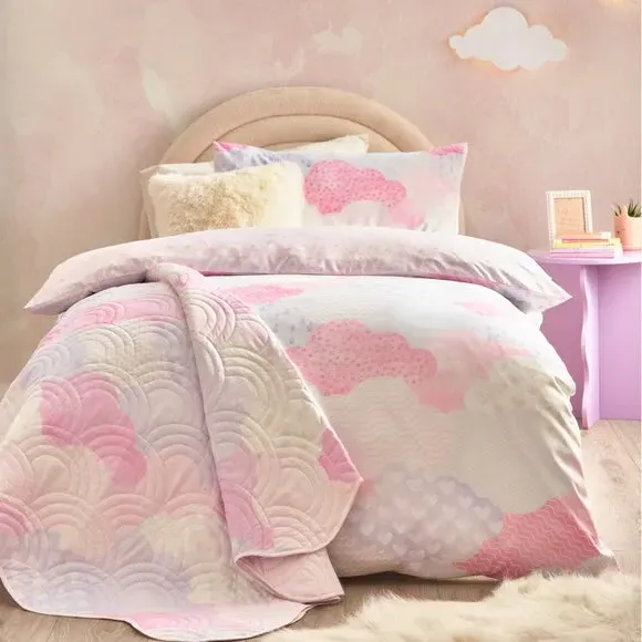 Single Bedspread with Heart Motif - Pink, Polyester image