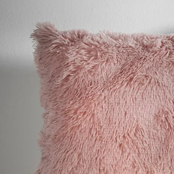 Square Cushion with Shaggy Texture - Blush