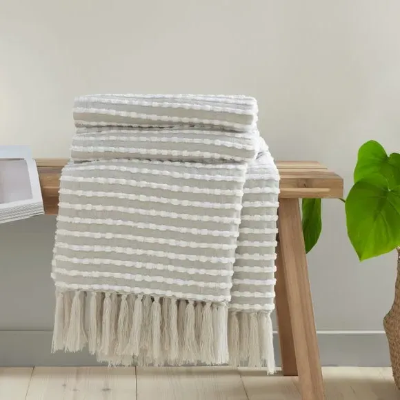 Stab Stitch Throw Blanket with Tassels - Natural