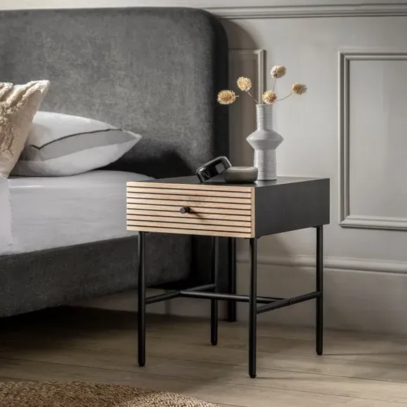 1 Drawer Bedside Table - Natural, Oak Veneer image