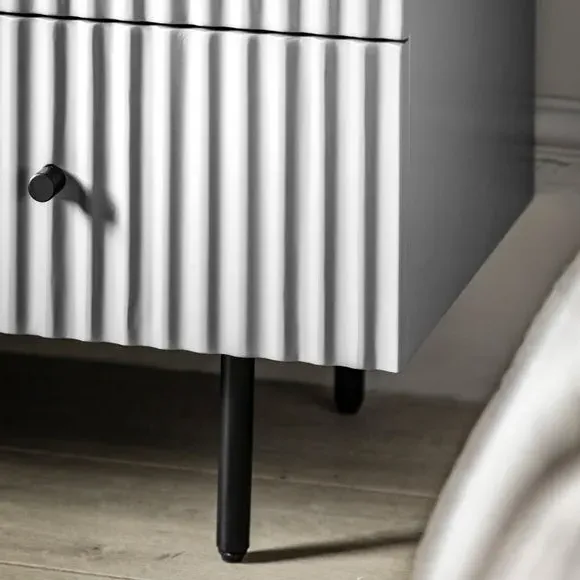 3-Drawer Chest with Scalloped Design - White