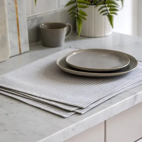 4-Pack Woven Striped Placemats - Grey image