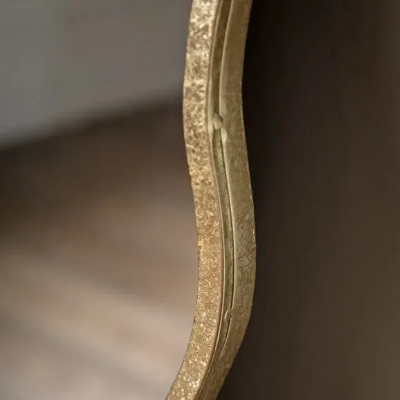 Full Length Leaner Mirror Wavy Frame - Gold