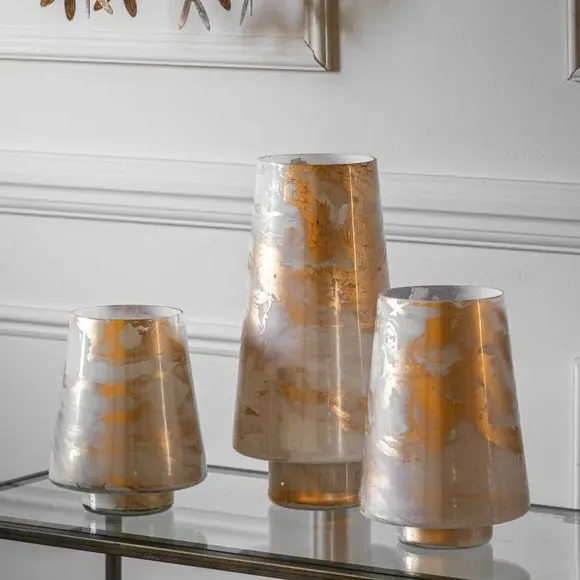 Hurricane Candle Holder - Gold, Glass image
