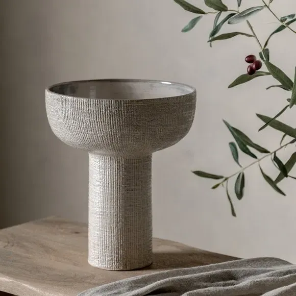 Medium Bowl Vase with Ribbed Texture - Natural image