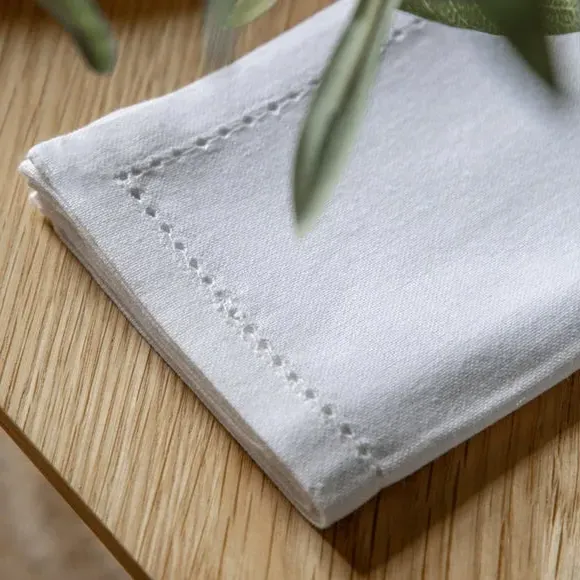 Pack of 4 Napkins - White, Cotton