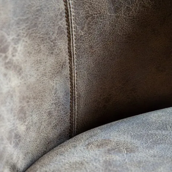 Set of 2 Bar Stools - Brown, Leather