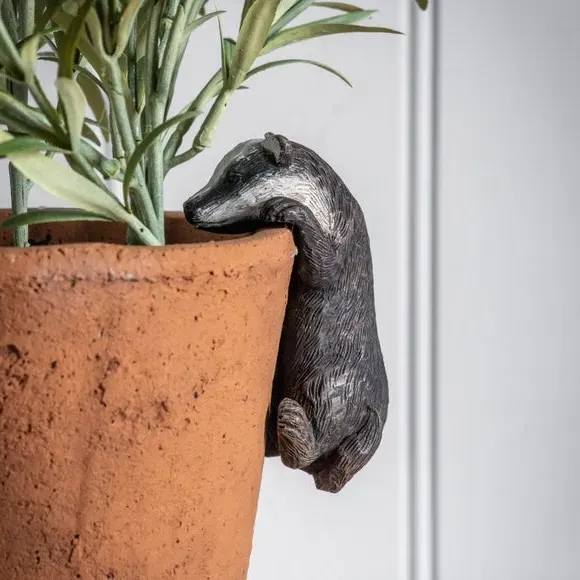 Set of 2 Pot Hangers with Badger Design - White image