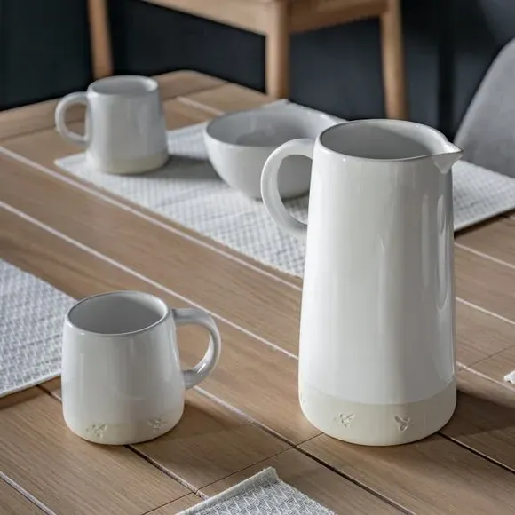 Set of 4 Bee Mugs - White, Ceramic