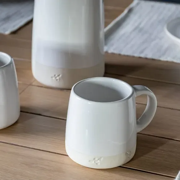 Set of 4 Bee Mugs - White, Ceramic image
