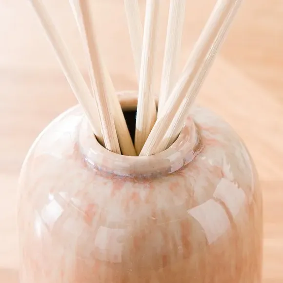 Ceramic Reed Diffuser Honey & Musk - Brown