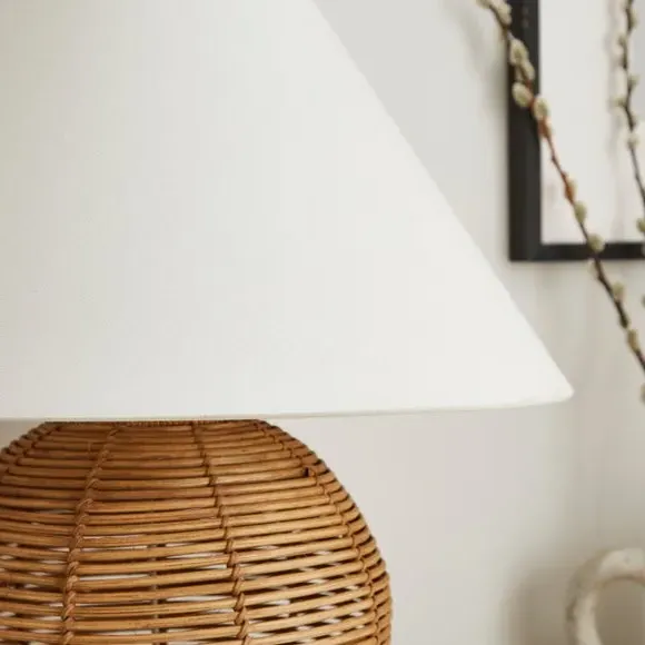 Round Table Lamp with Switch - Beige, Rattan