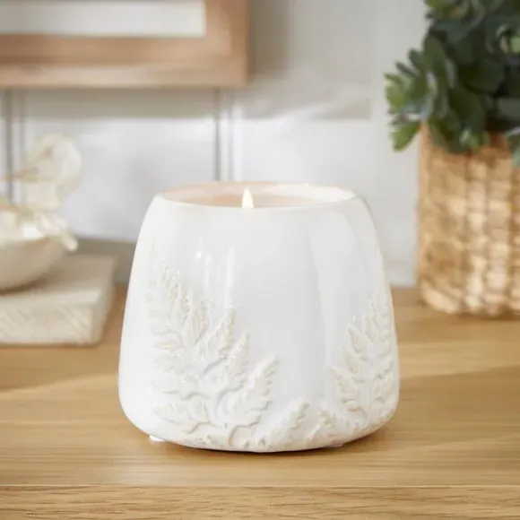 Tobacco Flower & Vanilla Candle - Natural image