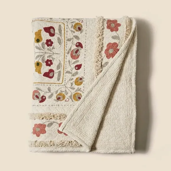 Tufted Throw Blanket - Multicolor, Matelassé