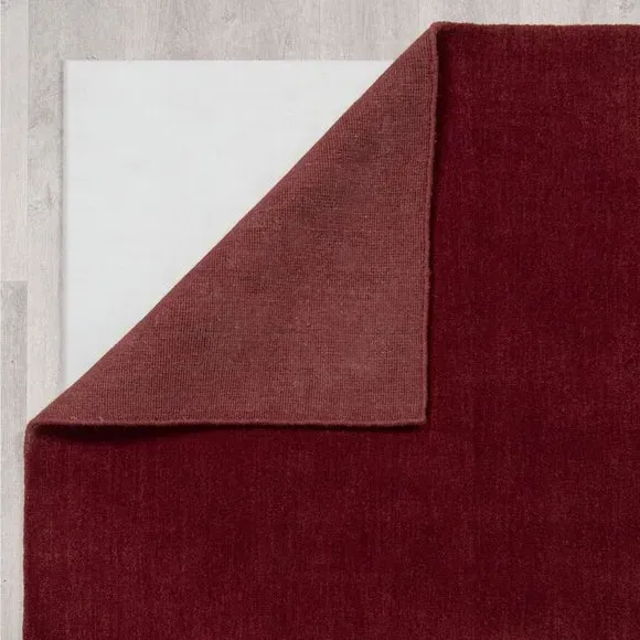 Woven Wool Rug with Dense Pile - Mulberry