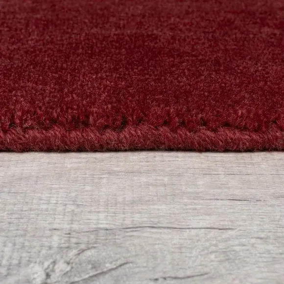 Woven Wool Rug with Dense Pile - Mulberry