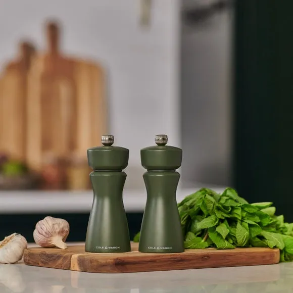 Salt or Pepper Mill with Knobs - Green