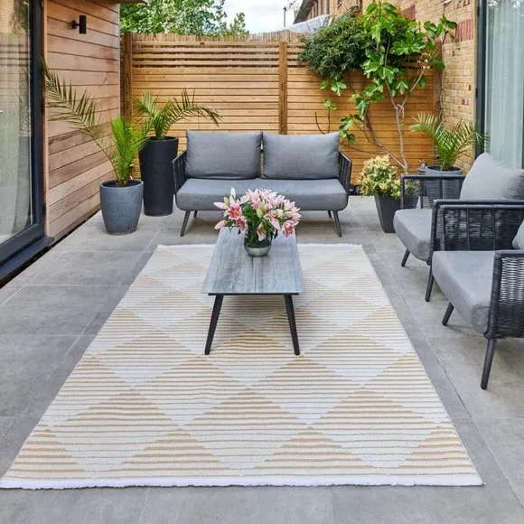Geometric Indoor Outdoor Rug - Amber image