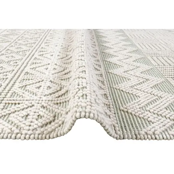 Macramé Rug with Tassels - Mint, Wool