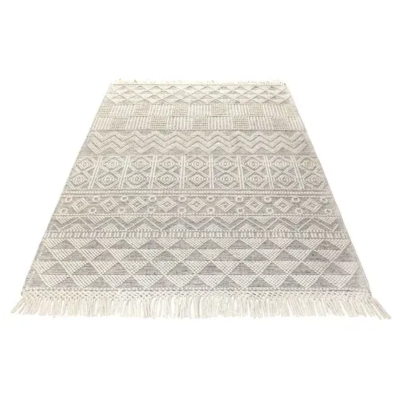 Macramé Rug with Tassels - Natural, Wool