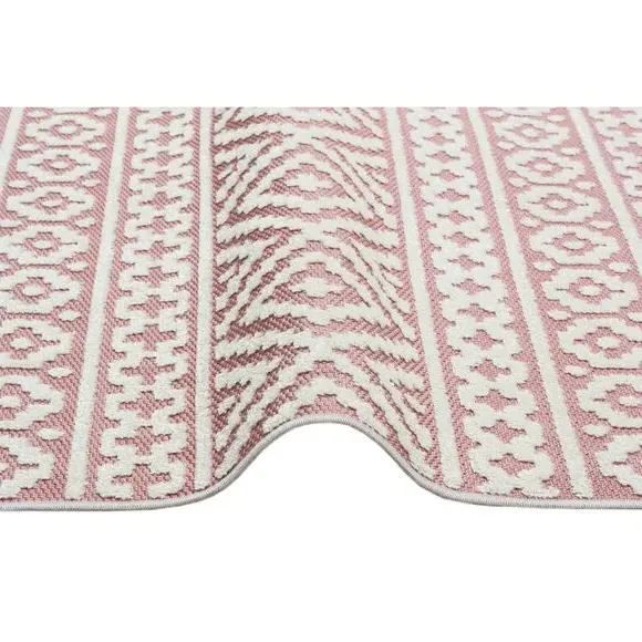 Traditional Indoor Outdoor Rug - Rose