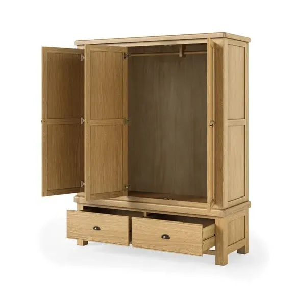 Triple Wardrobe with Double Rail - Oak