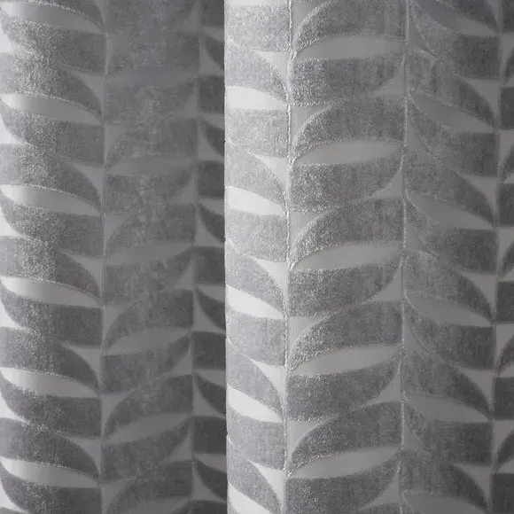 Jacquard Eyelet Curtains - Silver