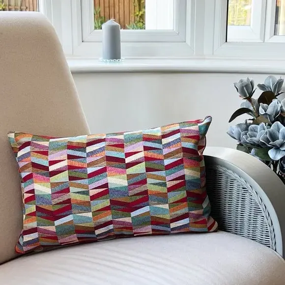 Rectangular Cushion with Geometric Print - Multicolor image