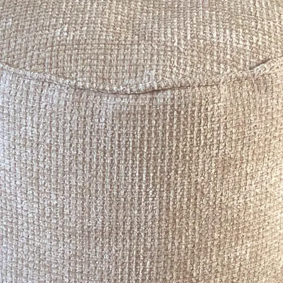 Round Pouffe with Waffle Texture - Cream, Fabric
