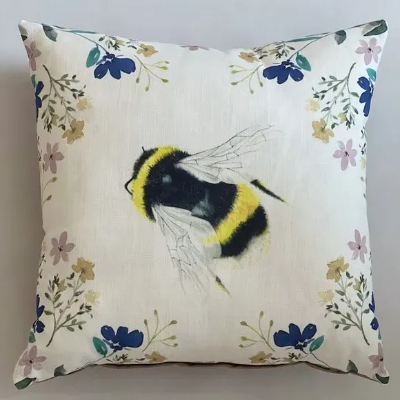 Square Cushion with Floral Print - Multicolor