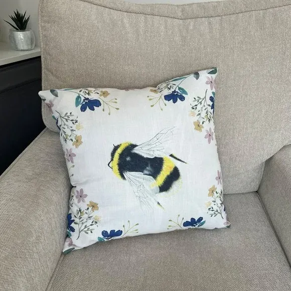 Square Cushion with Floral Print - Multicolor image