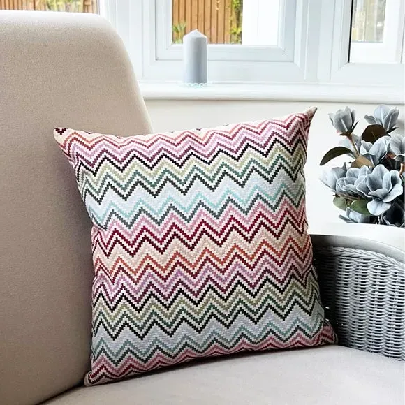 Square Cushion with Zig Zag Print - Multicolor image