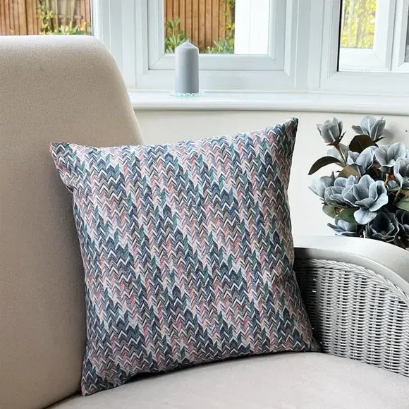 Square Cushion with Zip Closure - Multicolor image