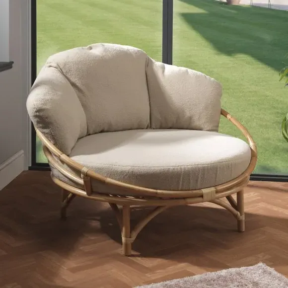 Cuddle Chair with Cushion - Natural, Rattan