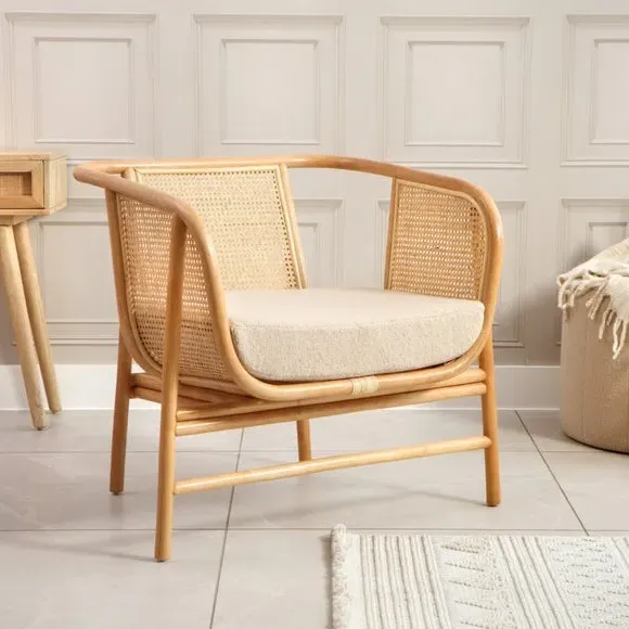 Rattan Chair with Boucle Cushion - Natural