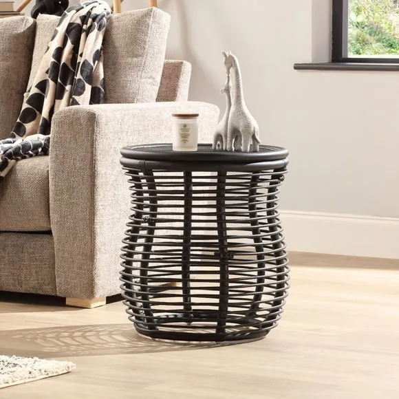 Round Side Table - Black, Rattan image