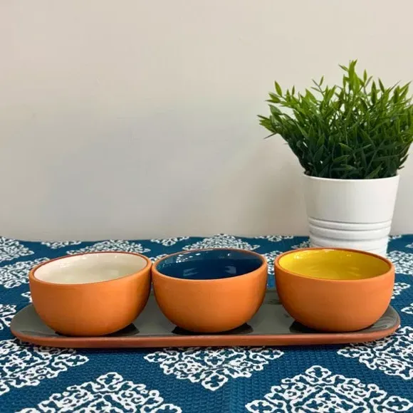 Set of 3 Round Snack Bowls - Olive, Terracotta