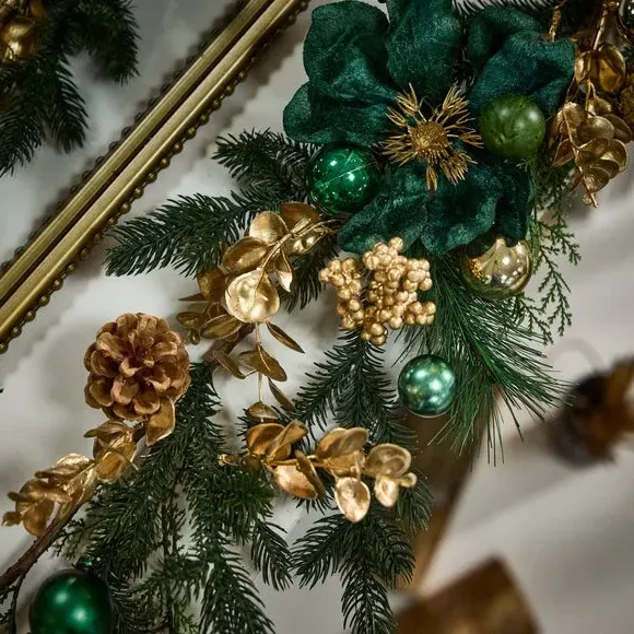 180cm Velvet Bloom Garland - Green, Pine