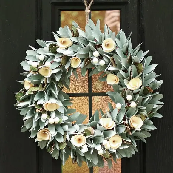 Artificial Rose Wreath - Green, Mixed Materials image