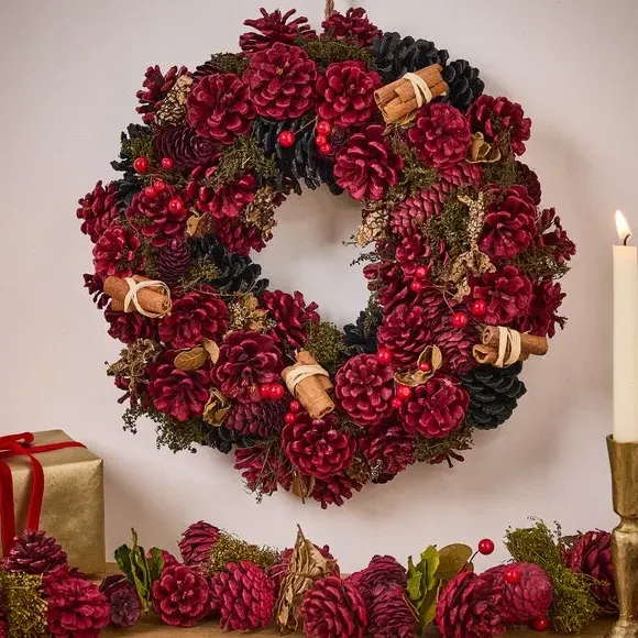 Artificial Wreath & Garland Set - Red, Pine image