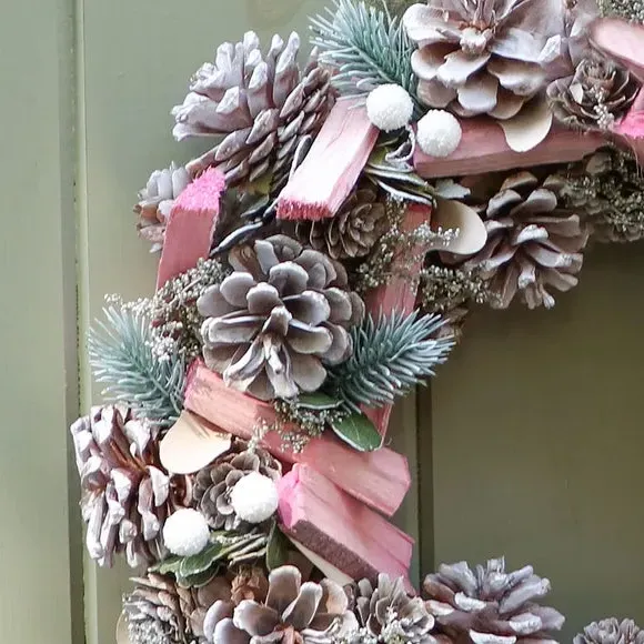 Artificial Wreath with Snow Effect - Pink, Wood